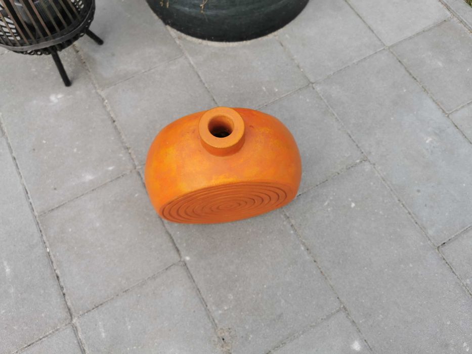 Dekoracja ogrodowa lub domowa ceramika