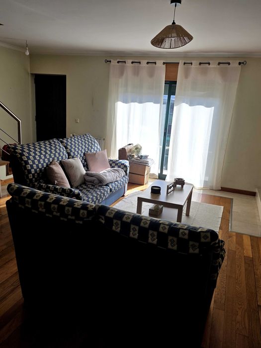 Conjunto de 2 sofás (3lugares+2lugares)