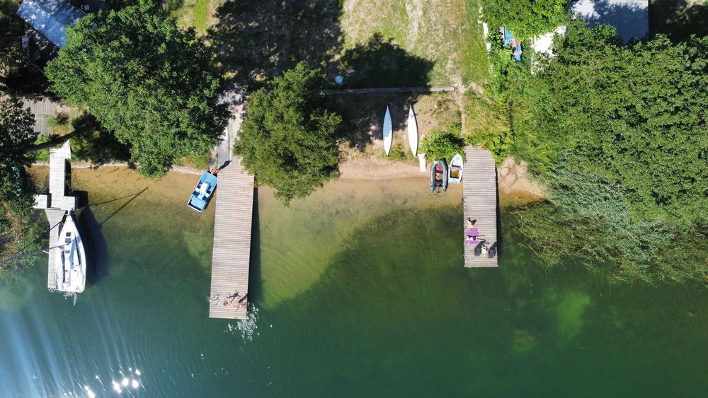 Noclegi-pokoje w Przełazach nad jeziorem NIESŁYSZ + CAMP-pole namiotow