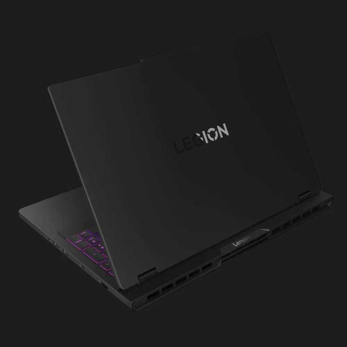 Lenovo Legion Pro 5 2025 R9 8940HX/RTX 5070/RAM 32GB/SSD 1TB/QHD 240Hz