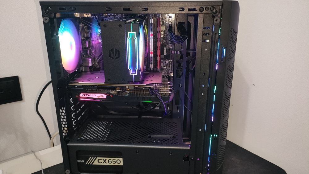 PC RGB GRY Intel i5 10400f 6/12 DDR4 16GB RTX2060S 8GB 650w WiFi W11