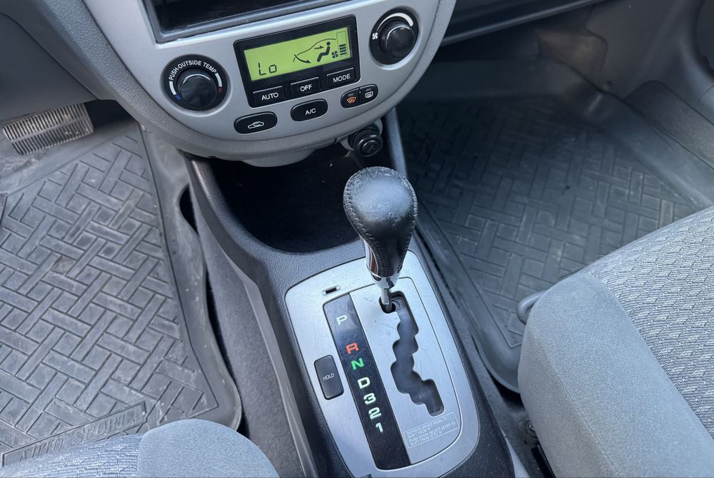 Робоча автівка на автоматі Chevrolet Nubira