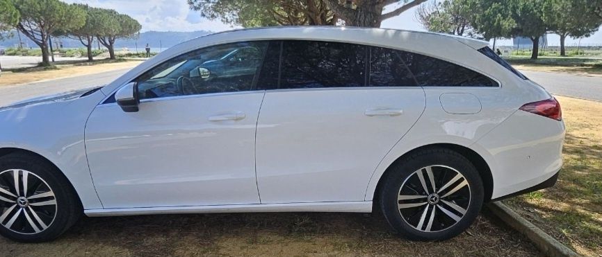 Mercedes  CLA  250e full extras, revisões  na  marca..
