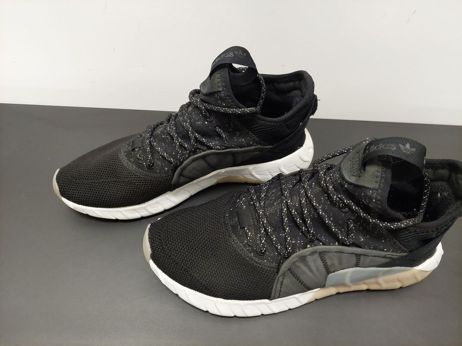 Buty Adidas TBLR.RS roz.42 2/3