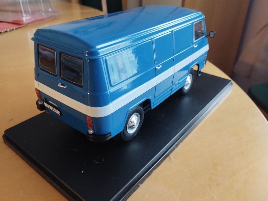 Model TV14 F Hachette 1;24