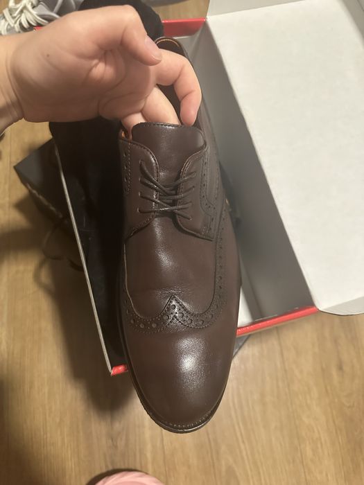 Шкірні коричневі туфлі 43 розмір