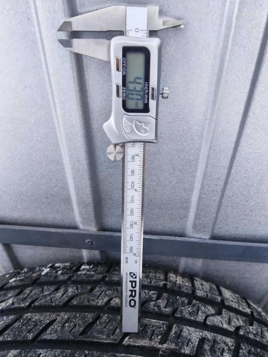 Opony Firestone 235/50R18 Zimowe