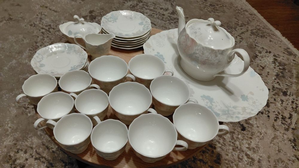 Порцеляновий чайний сервіз Narumi Bone China, Японія