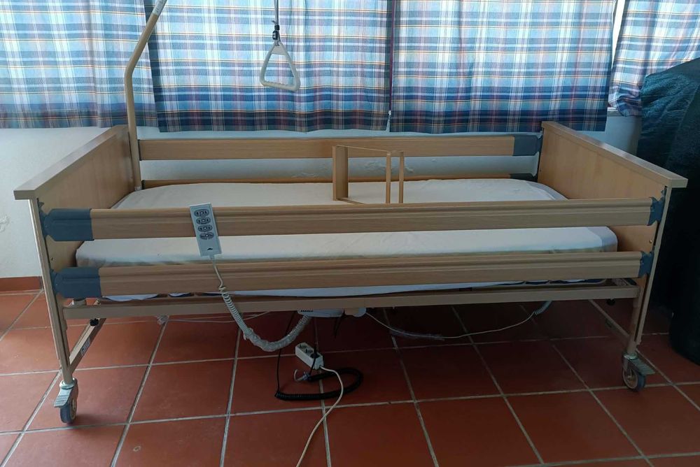 Cama articulada elétrica