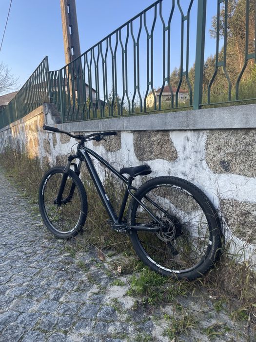 Vendo rockrider expl 500 de grau