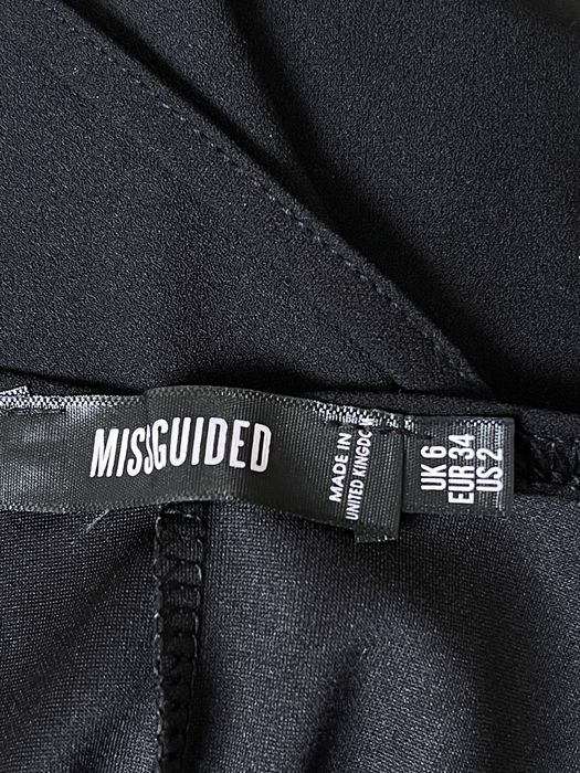 Сукня missguided