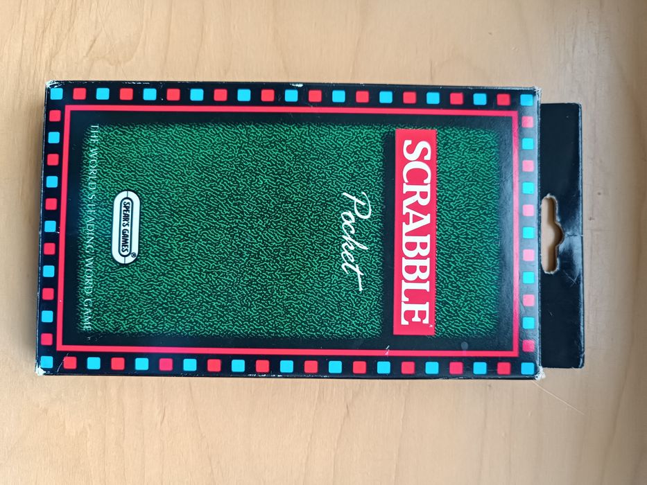 Вінтажна магнітна гра scrabble pocket
