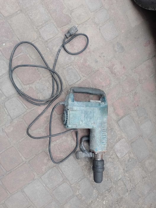 BOSCH GSH 11 E MŁOT UDAROWY KUJĄCY 16,8J jak Hilti Makita DeWalt