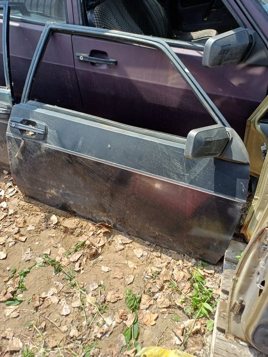 Продам двері ваз 2108