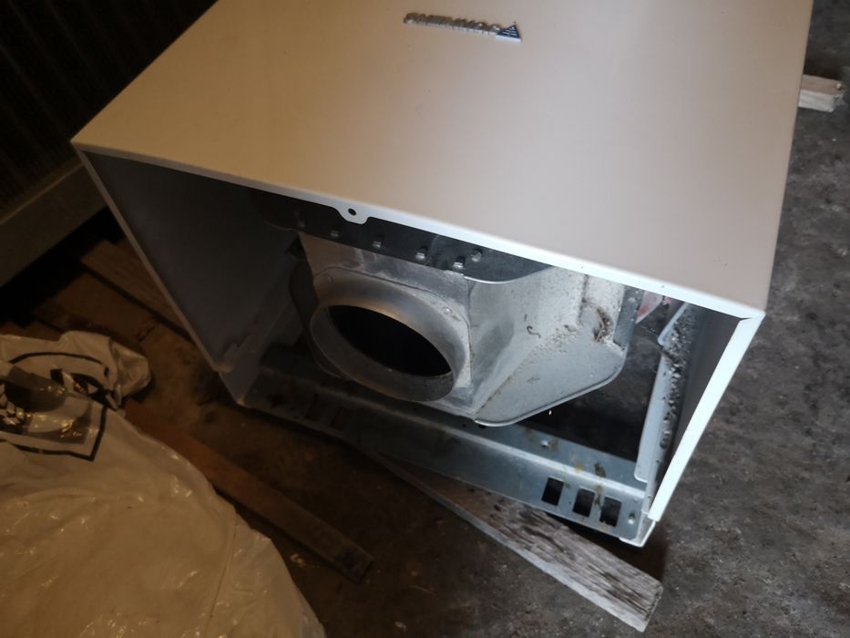 Piec gazowy dwufunkcyjny Junkers ZWR-18 7KE Cerastar Comfot