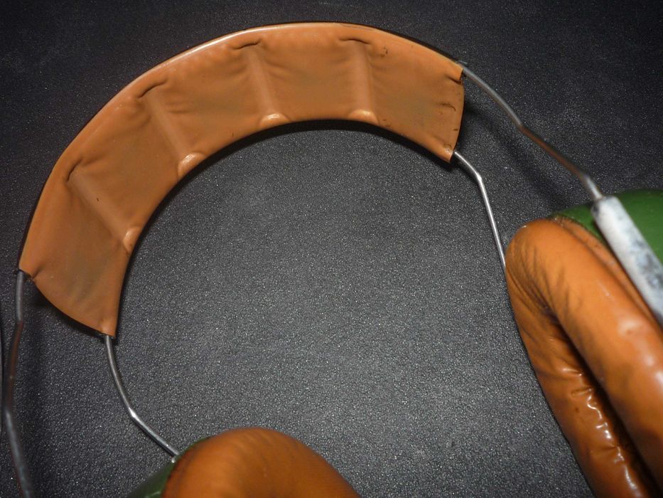 Dois protectores auditivos: 1 euro