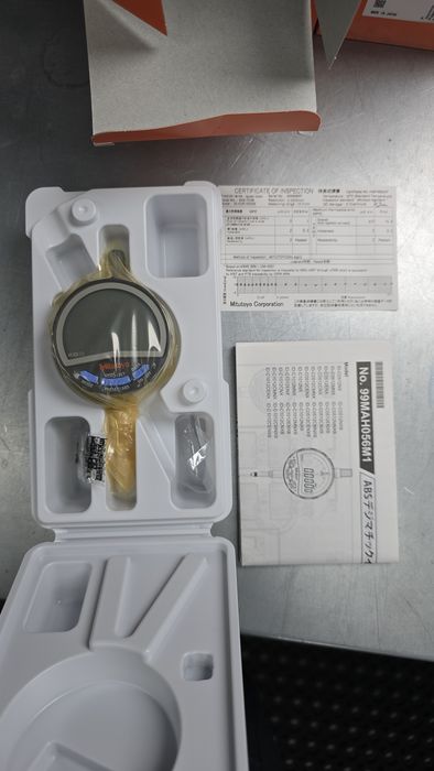 Comparador Mitutoyo 543-700B64738346157570122