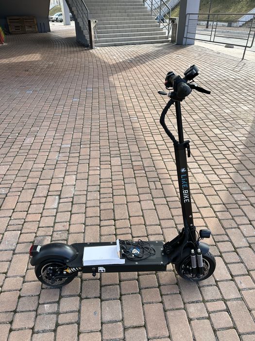 Электросамокат Like Bike Duo 2000W. Полный привод