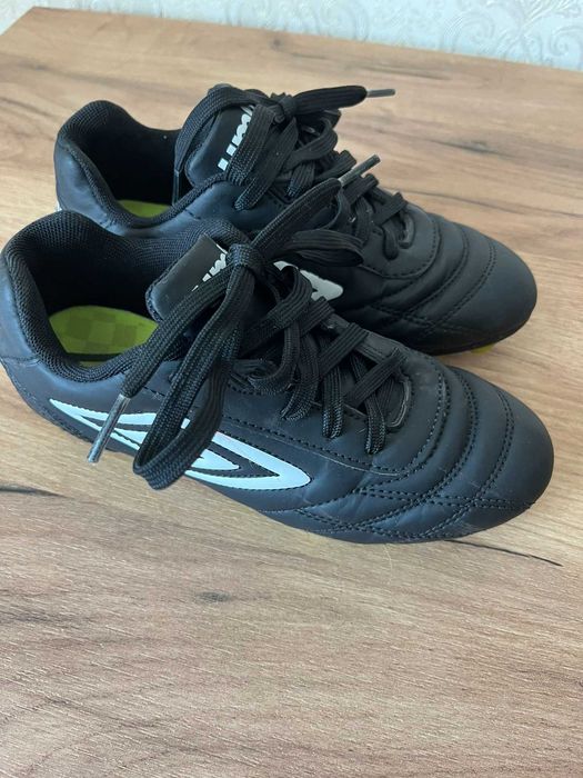 Футбольні бутси UMBRO 34р.