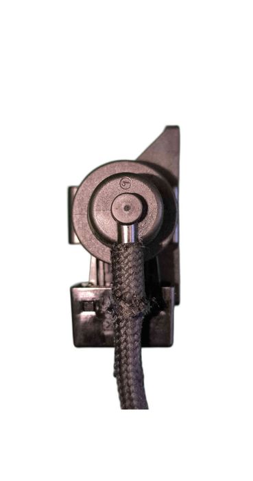 Válvula solenoide turbo 7796634 - BMW X3