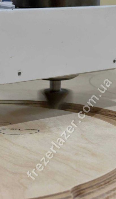 Фрезерна різка ЧПУ.  Різка фанери, МДФ. Фрезерування. Фрезеровка