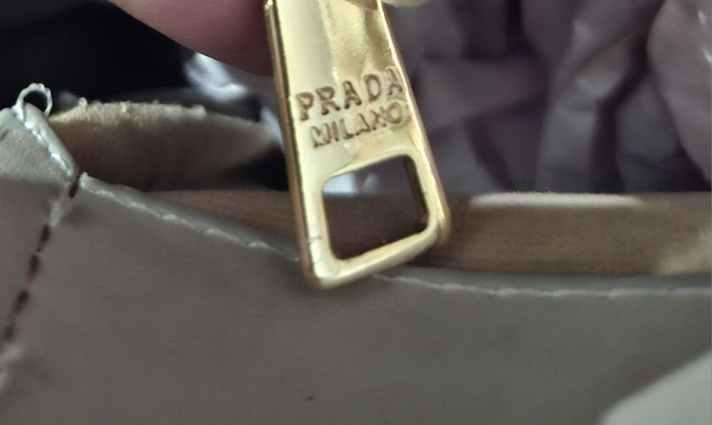 Torebka damska Prada