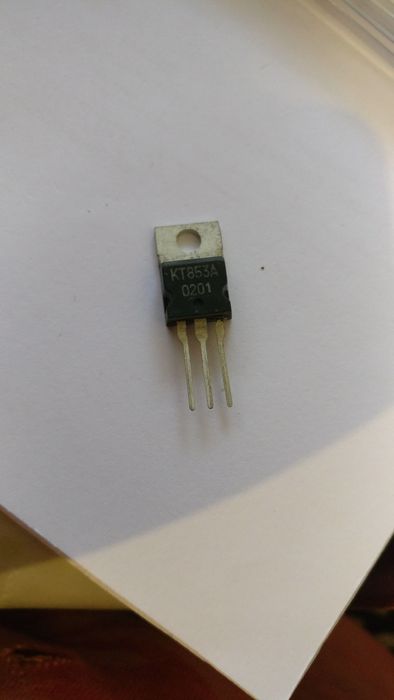 Продам микросхемы,транзисторы