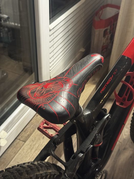 Trek remedy 9.7 carbon S chromag enduro