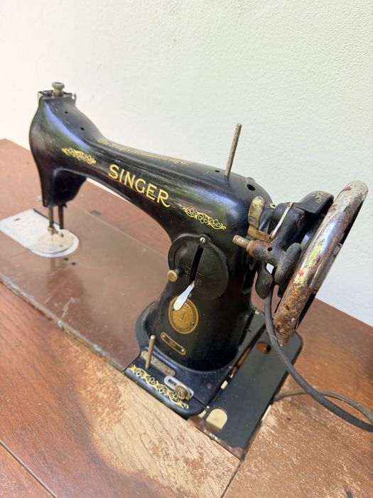 Maquina costura singer