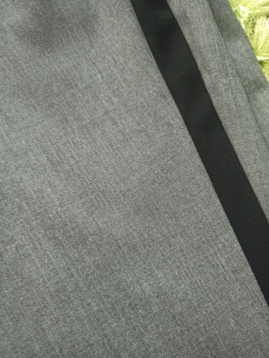 Wiosenne spodnie rozm. 46