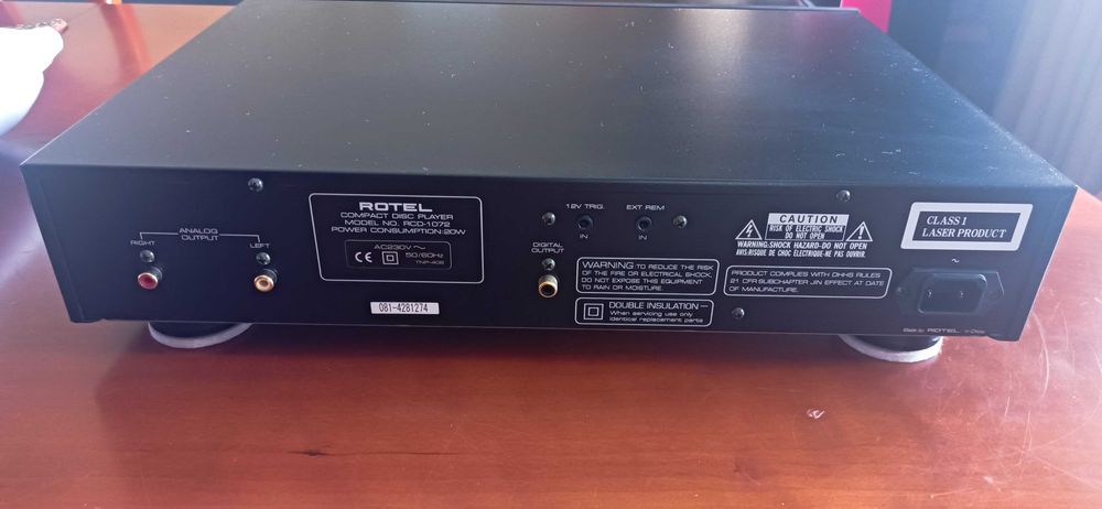 Rotel leitor CD semi-novo