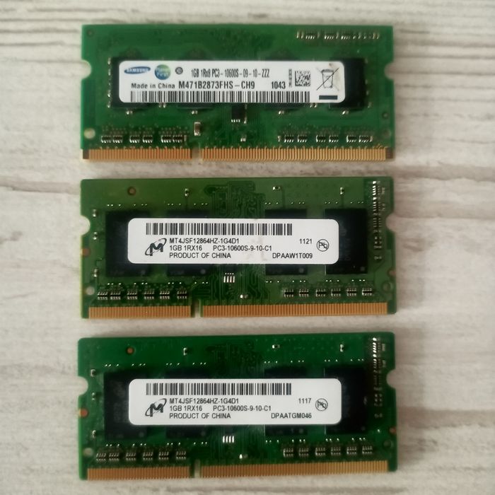 Продам DDR3  1Gb SODIMM  для ноутбука