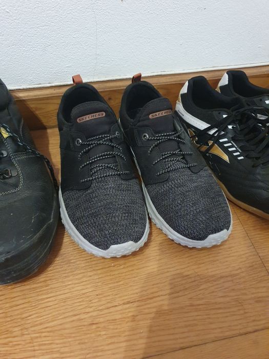 Sapatos e sapatilhas usados