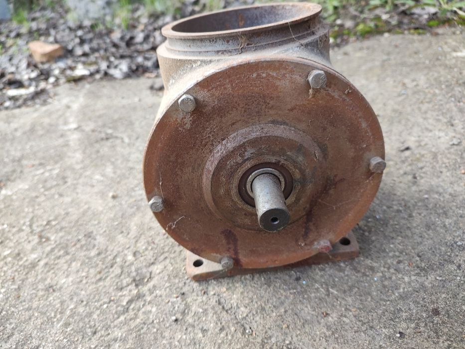 Шлюзовый затвор, новый.