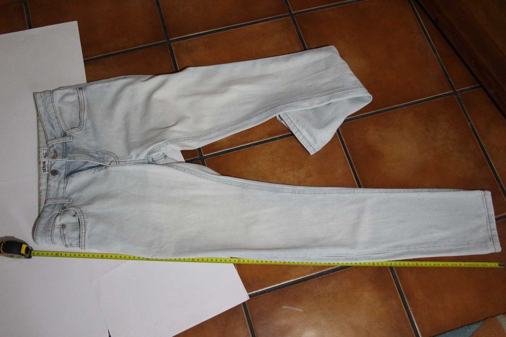 Calças ganga Bershka 36 Skinny Fit