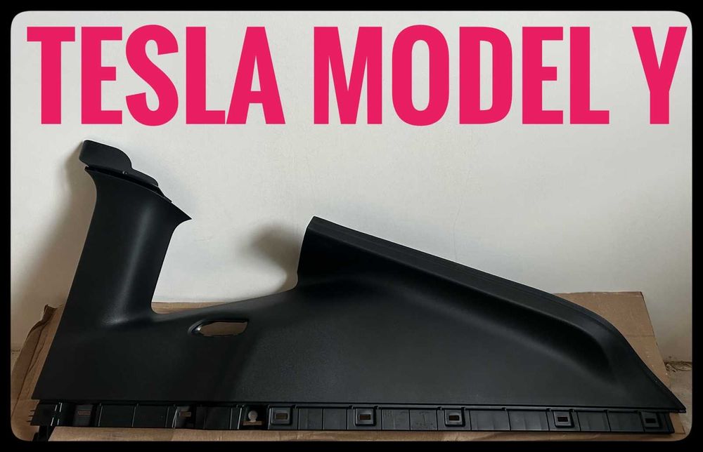 Накладка стійки задня ліва права Tesla Model Y 1494608-01-H