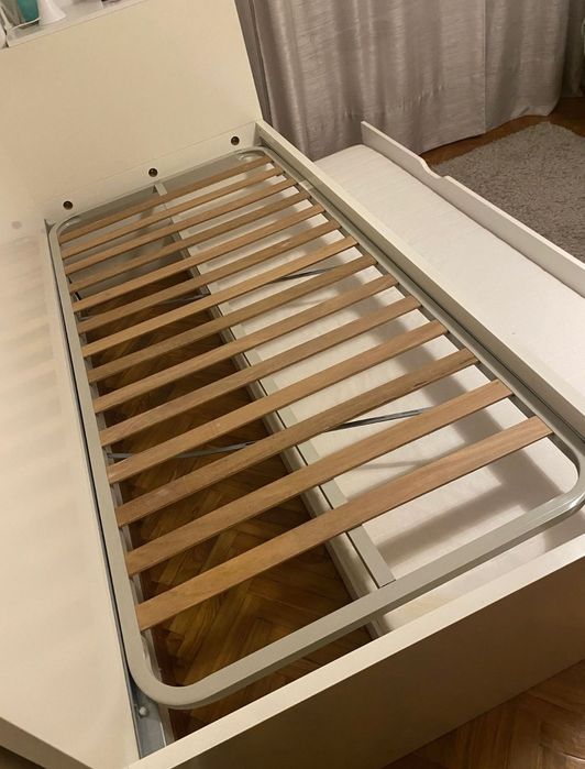 Cama individual com gavetão