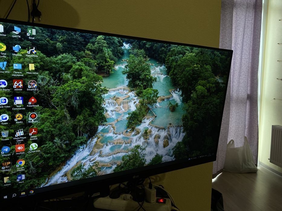 LG 27 2k монитор