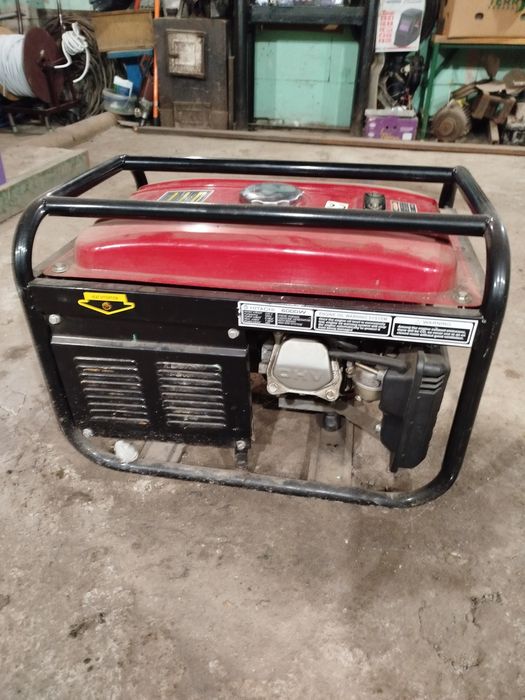 Продам генератор