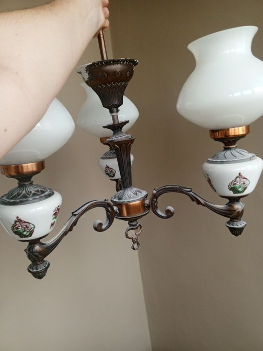 Ретро чудова люстра,освітлювач