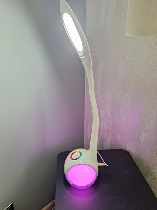 Lampka biurkowa Platinet led