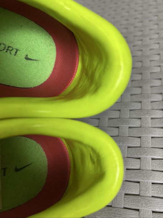 Nike Mercurial сороконожки копы бутсы 38 размер футбольные салатовые