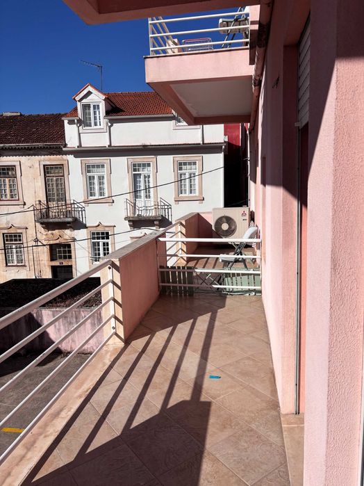 Apartamento T2 com garagem Rua do Brasil