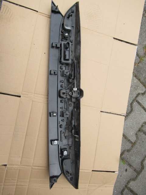 Blenda pokrywy bagażnika Chrysler Pacifica