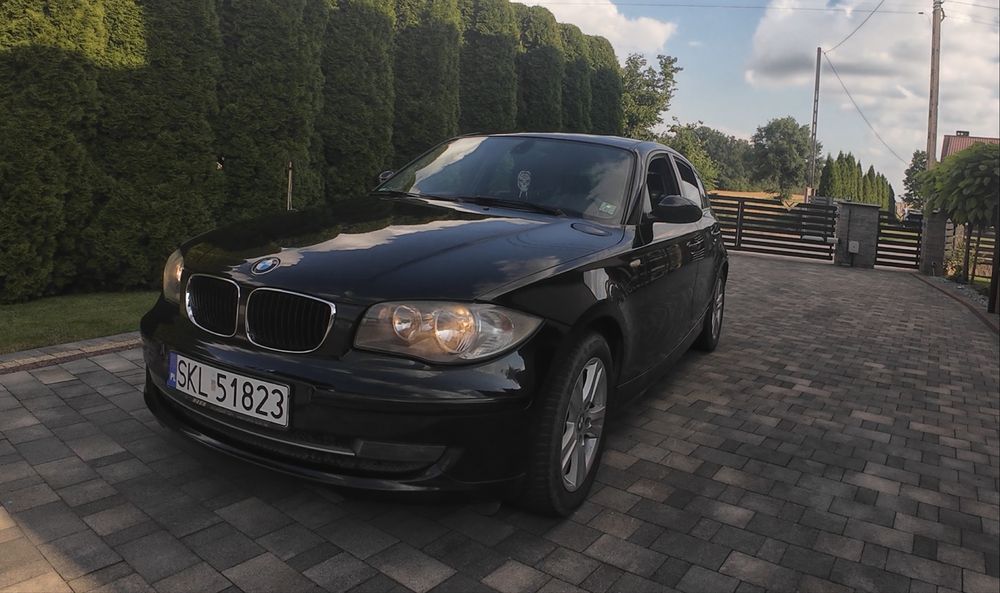 Bmw seria 1 // 2.0d // 144km // alufelgi // climatronic // dtc // grzane fotele // elektryczne lusterka oraz szyby// i wiele wiecej //