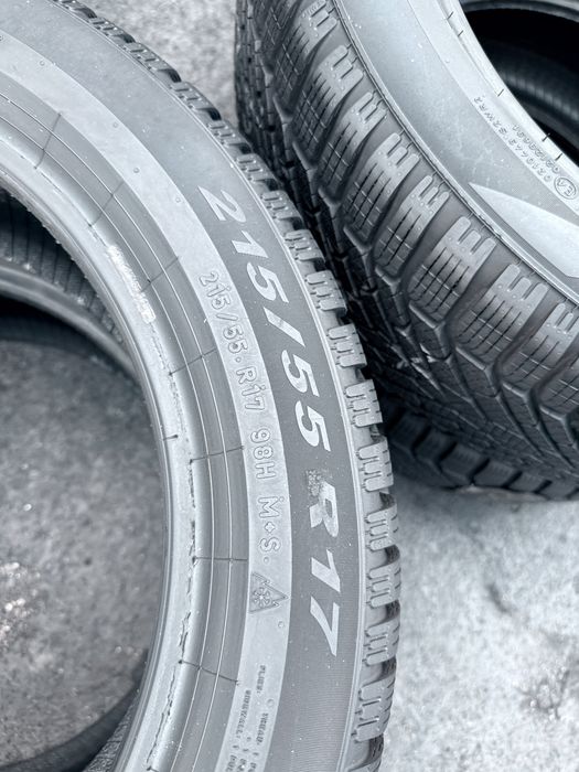 215 55 17 Pirelli Cinturato Winter 2 99% 2024 Шини Зима