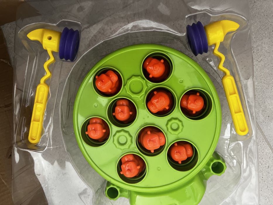 Гра піймай крота на батарейках