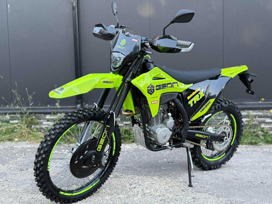 Мотоцикл Geon TRX 300
