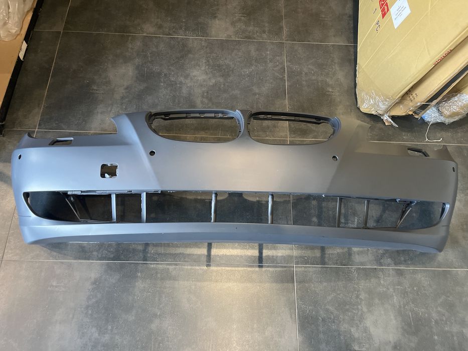 Бампер передній BMW 5 E60 E61 2003-2010 (Тайвань) 51117178079