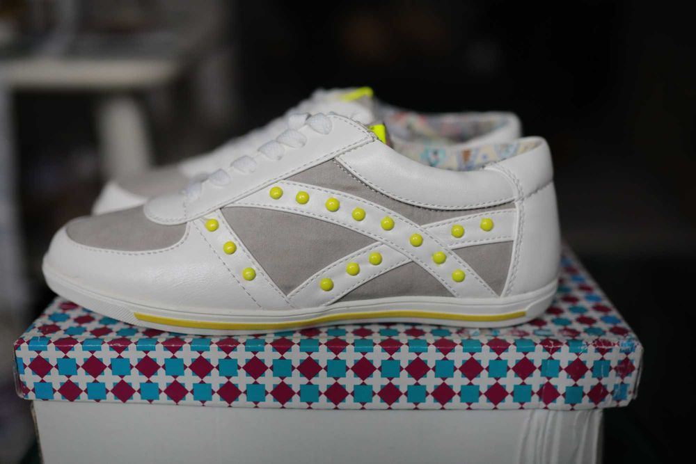 buty Even & Odd rozmiar 37.40